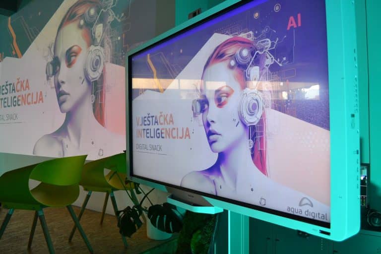 Umjetna inteligencija vs ljudi u digitalnom marketingu